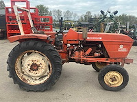 Renault super 53/88 oldtimer tractor - afbeelding 13 van  18