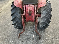 Renault super 7 smalspoor oldtimer tractor - afbeelding 5 van  17