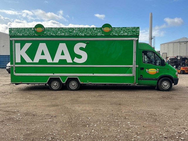 Renault t35 bedrijfswagen verkoopwagen - afbeelding 1 van  4