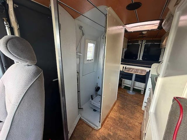 Renault t35d camper kampeerauto | hx-hh-43 i - afbeelding 34 van  45