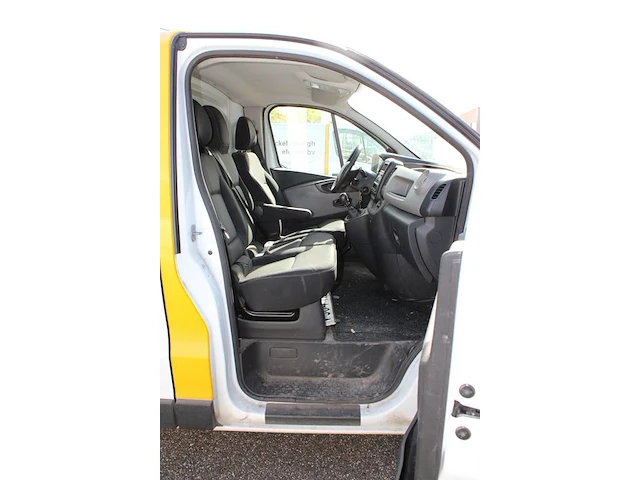 Renault traffic type l variant 4fl0 diesel euro 5 met kenteken vp-843-n. datum eerste toelating 26 juni 2015. - afbeelding 3 van  11
