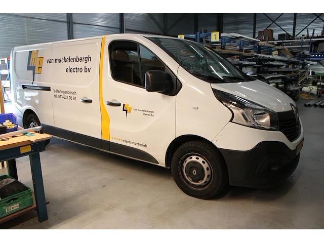 Renault traffic type l variant far9m diesel euro 6 met kenteken v-304-hj . datum eerste toelating 21 juli 2017 - afbeelding 1 van  9