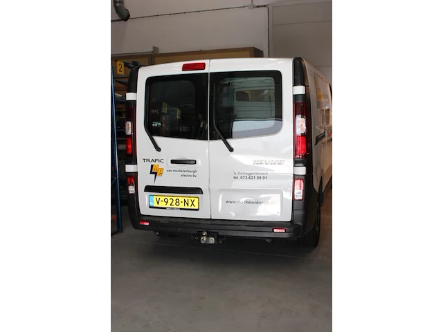 Renault traffic type l variant far9m diesel euro 6 met kenteken v-304-hj . datum eerste toelating 21 juli 2017 - afbeelding 3 van  9