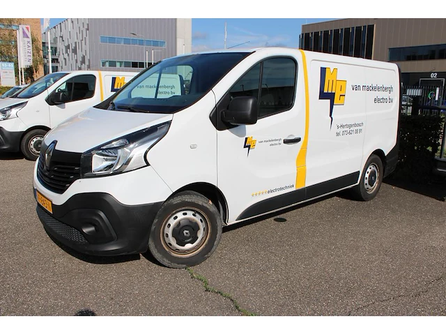 Renault traffic type l variant far9m diesel euro 6 met kenteken v-928-nx. datum eerste toelating 30 april 2018 - afbeelding 2 van  9