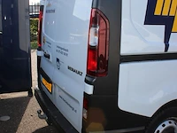 Renault traffic type l variant far9m diesel euro 6 met kenteken v-928-nx. datum eerste toelating 30 april 2018 - afbeelding 5 van  9
