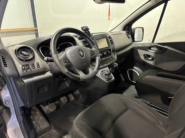 Renault trafic 1.6 dci l2h1 dc bi turbo vn-218-r - afbeelding 3 van  22