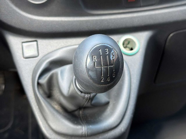 Renault trafic 1.6 dci t29 l2h1 comfort energy 2018 | v-594-rr i - afbeelding 23 van  33
