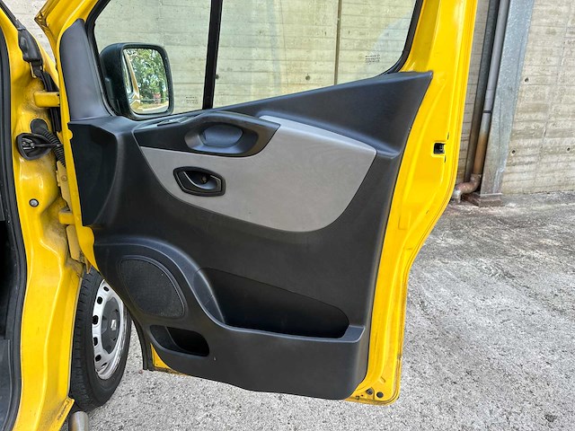 Renault trafic 1.6 dci t29 l2h1 comfort energy 95pk 2017 (origineel-nl), v-471-dn - afbeelding 16 van  54