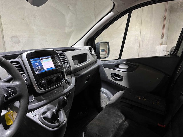 Renault trafic 1.6 dci t29 l2h1 luxe 120pk 2017 (origineel-nl), v-989-ds bedrijfswagen - afbeelding 3 van  32