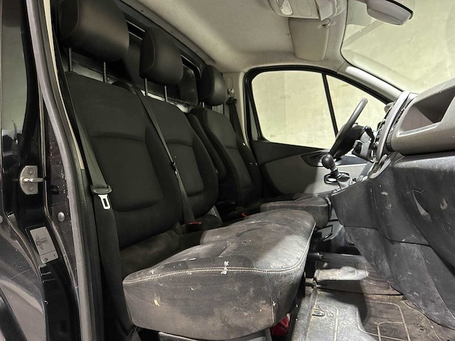 Renault trafic 1.6 dci t29 l2h1 luxe 120pk 2017 (origineel-nl), v-989-ds bedrijfswagen - afbeelding 24 van  32