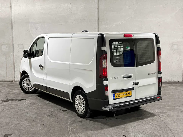 Renault trafic 1.6 dci t29l1h1 comfort energy 95pk 2019 (origineel-nl) 3-persoons, vdh-44-f - afbeelding 2 van  44