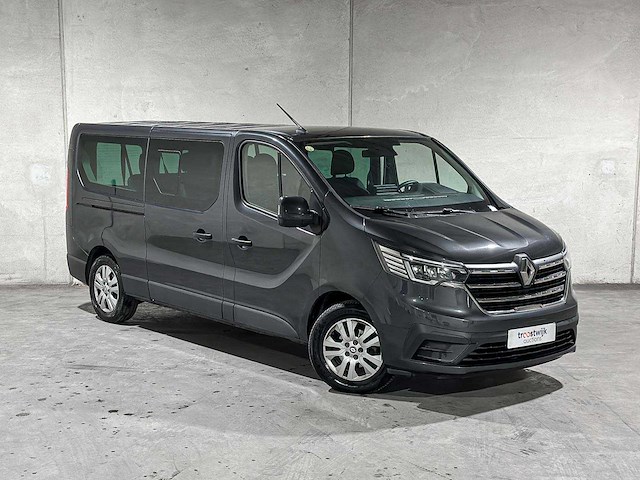 Renault trafic 2.0 9-persoons 150pk 2023 bedrijfswagen - afbeelding 2 van  36