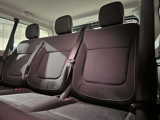 Renault trafic 2.0 9-persoons 150pk 2023 bedrijfswagen - afbeelding 25 van  36
