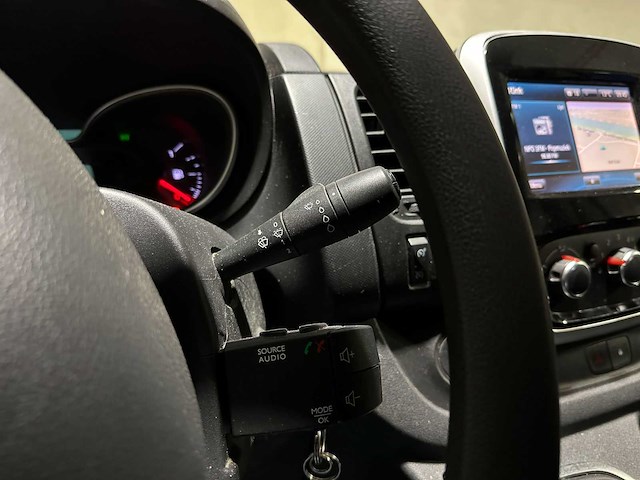 Renault trafic 2.0 dci 145 t29 l2h1 dubbel cabine "automaat" 145pk 2021, vjj-21-b - afbeelding 2 van  8