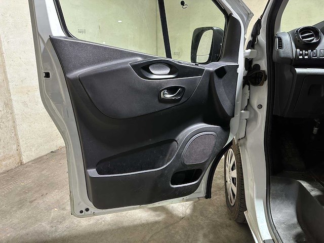 Renault trafic 2.0 dci 145 t29 l2h1 dubbel cabine "automaat" 145pk 2021, vjj-21-b - afbeelding 16 van  31