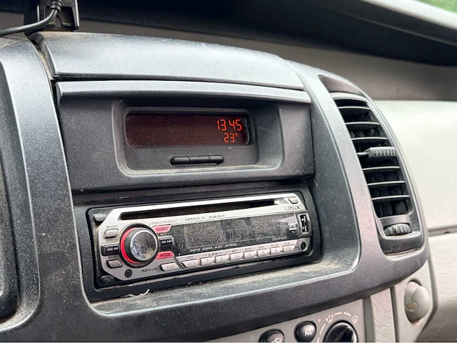 Renault trafic 2.0 dci airco t29 l2h1 gén bedrijfswagen - afbeelding 4 van  14