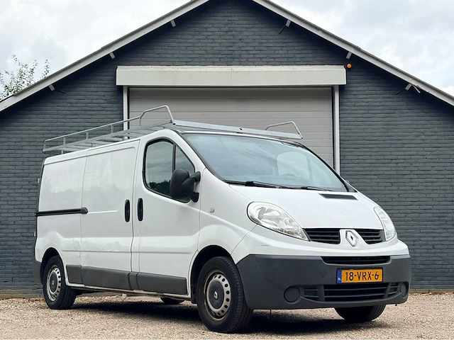 Renault trafic 2.0 dci airco t29 l2h1 gén bedrijfswagen - afbeelding 8 van  14