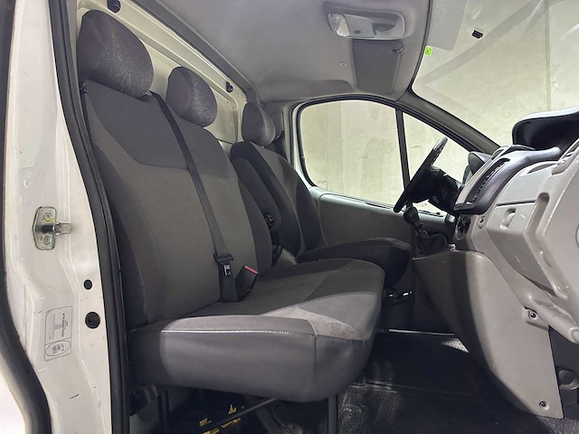 Renault trafic 2.0 dci t27 l1h1 eco black edition 89pk 2014 (origineel-nl), vj-606-f - afbeelding 7 van  12