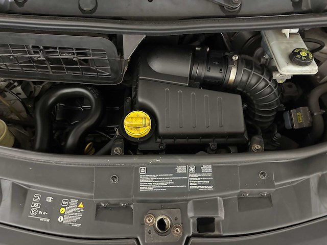 Renault trafic 2.0 dci t27 l1h1 eco black edition 89pk 2014 (origineel-nl), vj-606-f - afbeelding 8 van  12