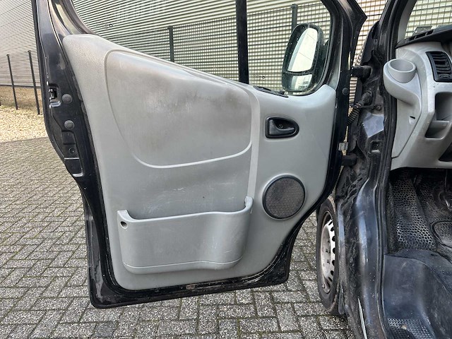 Renault trafic 2.0 dci t27 l1h1 générique 114pk 2010, 4-vgg-31 - afbeelding 10 van  29