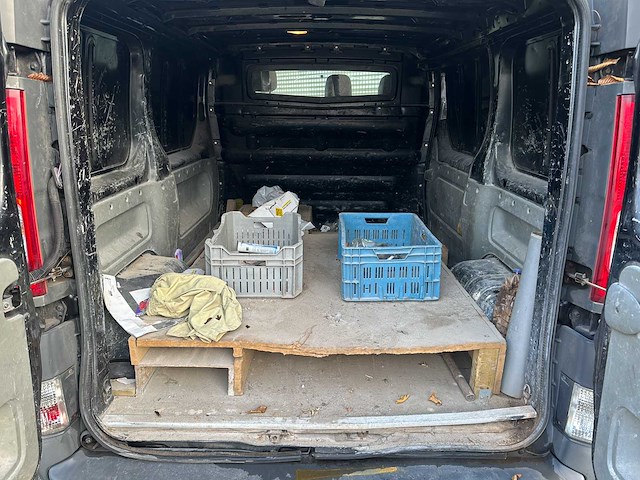 Renault trafic 2.0 dci t27 l1h1 générique 114pk 2010, 4-vgg-31 - afbeelding 13 van  29