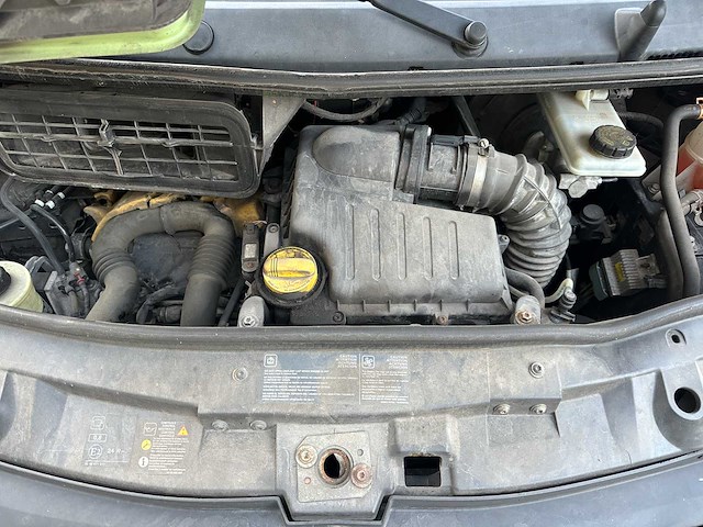 Renault trafic 2.0 dci t27 l1h1 générique 114pk 2010, 4-vgg-31 - afbeelding 20 van  29
