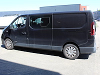 Renault trafic 2fl11e dci 120 met kenteken v-501-sv. datum eerste toelating 08-07-2015.