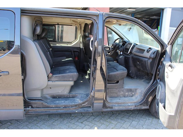 Renault trafic 2fl11e dci 120 met kenteken v-501-sv. datum eerste toelating 08-07-2015. - afbeelding 21 van  21