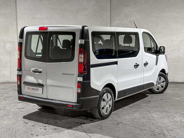 Renault trafic 9-persoons 2.0 110pk 2023 - afbeelding 8 van  8