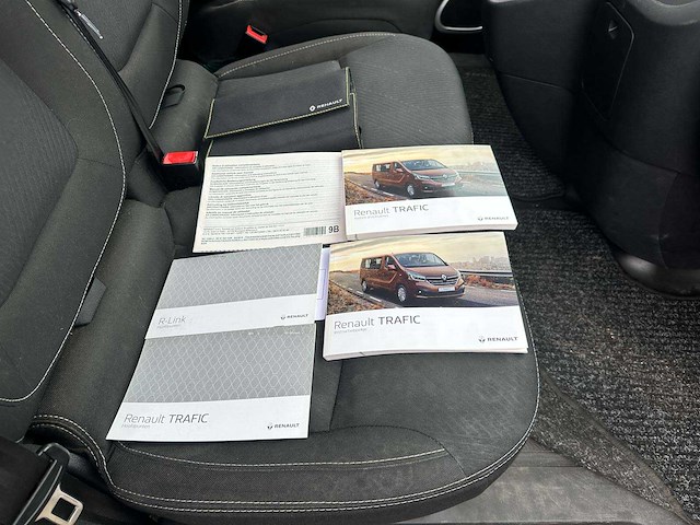 Renault trafic 9-persoons 2.0 146pk 2020 bedrijfswagen - afbeelding 25 van  31