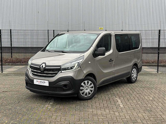 Renault trafic 9-persoons 2.0 146pk 2020 bedrijfswagen - afbeelding 23 van  31