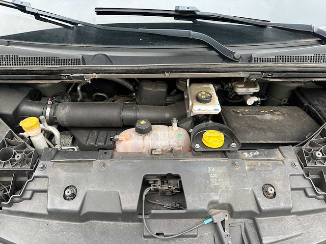 Renault trafic 9-persoons 2.0 146pk 2020 bedrijfswagen - afbeelding 29 van  30