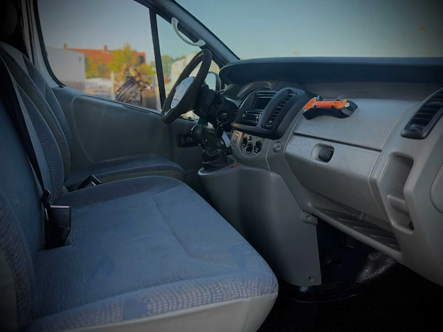 Renault trafic kampeerwagen 1200 l2h2 1.9 dci 100 camper hf-522-t, hf-522-t - afbeelding 20 van  32