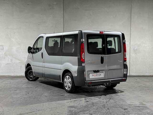 Renault trafic passenger 2.0 dci t27 authentique 9-persoons 90pk 2011, 53-rtv-9 - afbeelding 2 van  31