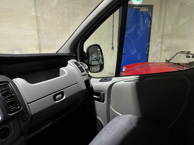 Renault trafic passenger 2.0 dci t27 authentique 9-persoons 90pk 2011, 53-rtv-9 - afbeelding 13 van  31