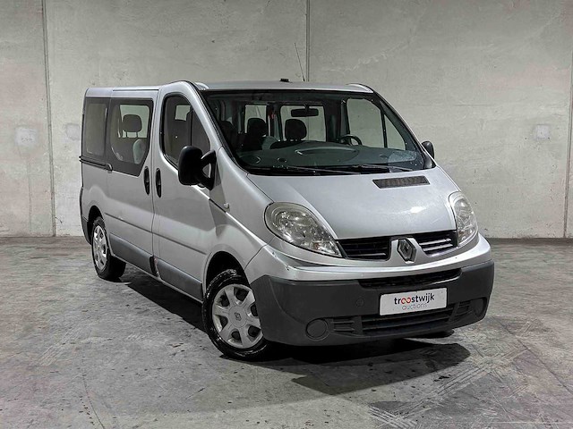 Renault trafic passenger 2.0 dci t27 authentique 9-persoons 90pk 2011, 53-rtv-9 - afbeelding 28 van  31