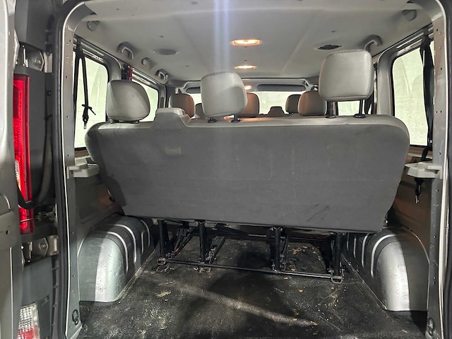 Renault trafic passenger 2.0 dci t27 authentique 9-persoons 90pk 2011, 53-rtv-9 - afbeelding 18 van  31