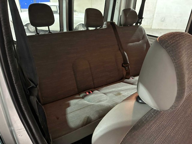 Renault trafic passenger 2.0 dci t27 authentique 9-persoons 90pk 2011, 53-rtv-9 - afbeelding 19 van  31