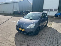 Renault twingo - 1.2 authentique , 48-hfk-6 - afbeelding 1 van  17
