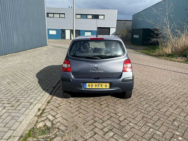 Renault twingo - 1.2 authentique , 48-hfk-6 - afbeelding 13 van  17