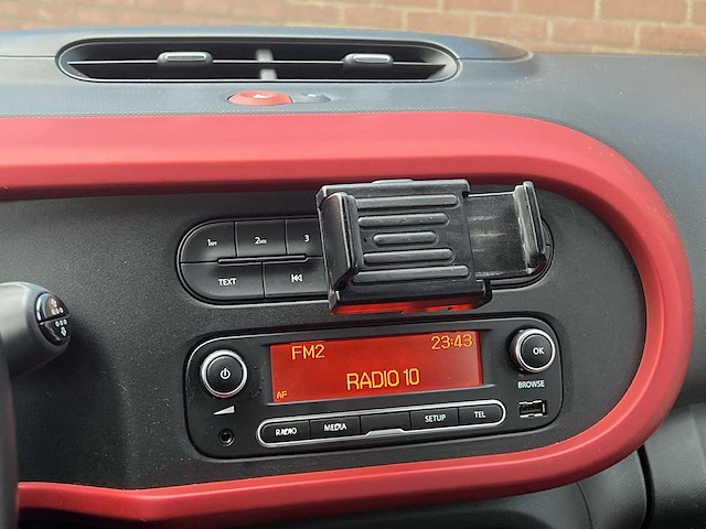 Renault twingo 1.0 sce expression 2015 | 2-zhx-29 - afbeelding 13 van  26