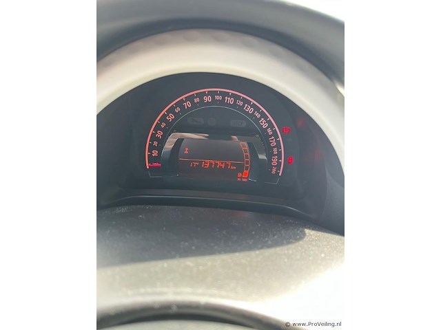 Renault twingo 1.0 sce | kenteken: rn-175-j - afbeelding 16 van  19