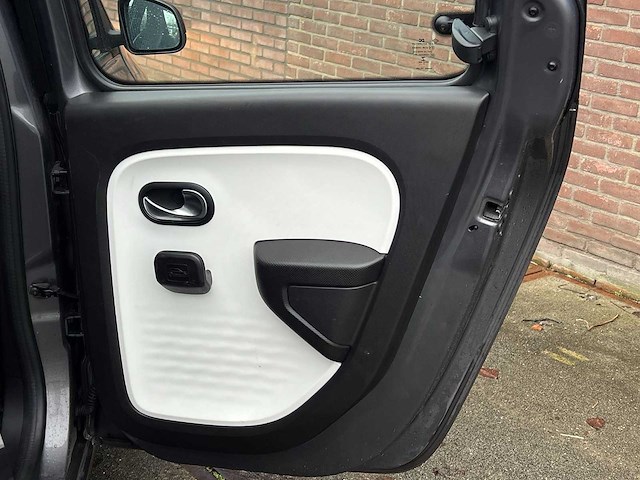 Renault twingo 1.0 sce limited 2022 | n-844-tv - afbeelding 22 van  30