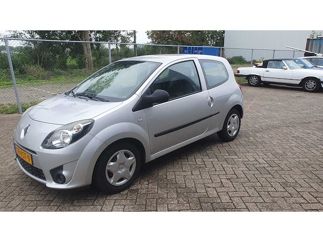 Renault twingo 1.2-16v authentique, 08-kst-9 - afbeelding 1 van  11