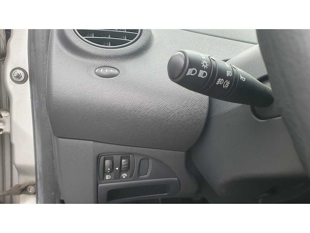 Renault twingo 1.2-16v authentique, 08-kst-9 - afbeelding 9 van  11