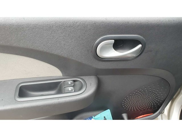 Renault twingo 1.2-16v authentique, 08-kst-9 - afbeelding 10 van  11
