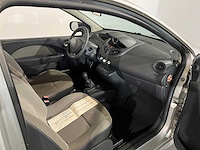 Renault twingo 1.2-16v authentique, 73-lrk-9 - afbeelding 11 van  11
