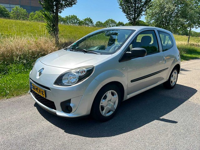 Renault twingo 1.2-16v authentique | 88-plv-8 i - afbeelding 1 van  17