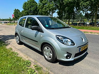 Renault twingo 1.2-16v authentique | 88-plv-8 i - afbeelding 5 van  17