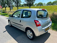 Renault twingo 1.2-16v authentique | 88-plv-8 i - afbeelding 6 van  17